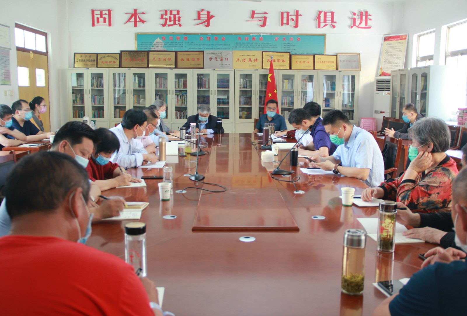 3aaff59ad68e3fe976da7318c579200_meitu_1.jpg